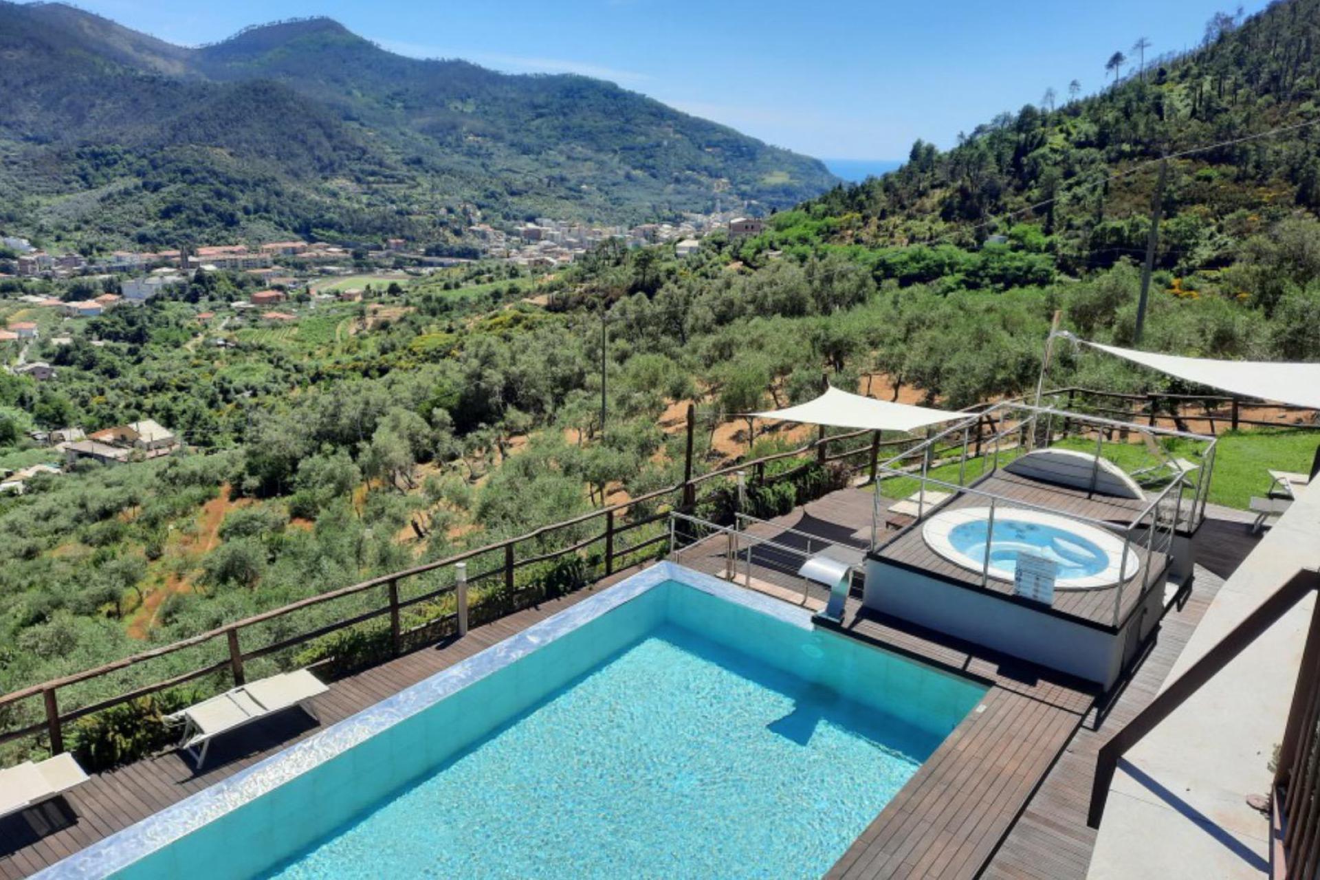 Stylish agriturismo near Cinque Terre in Linguria