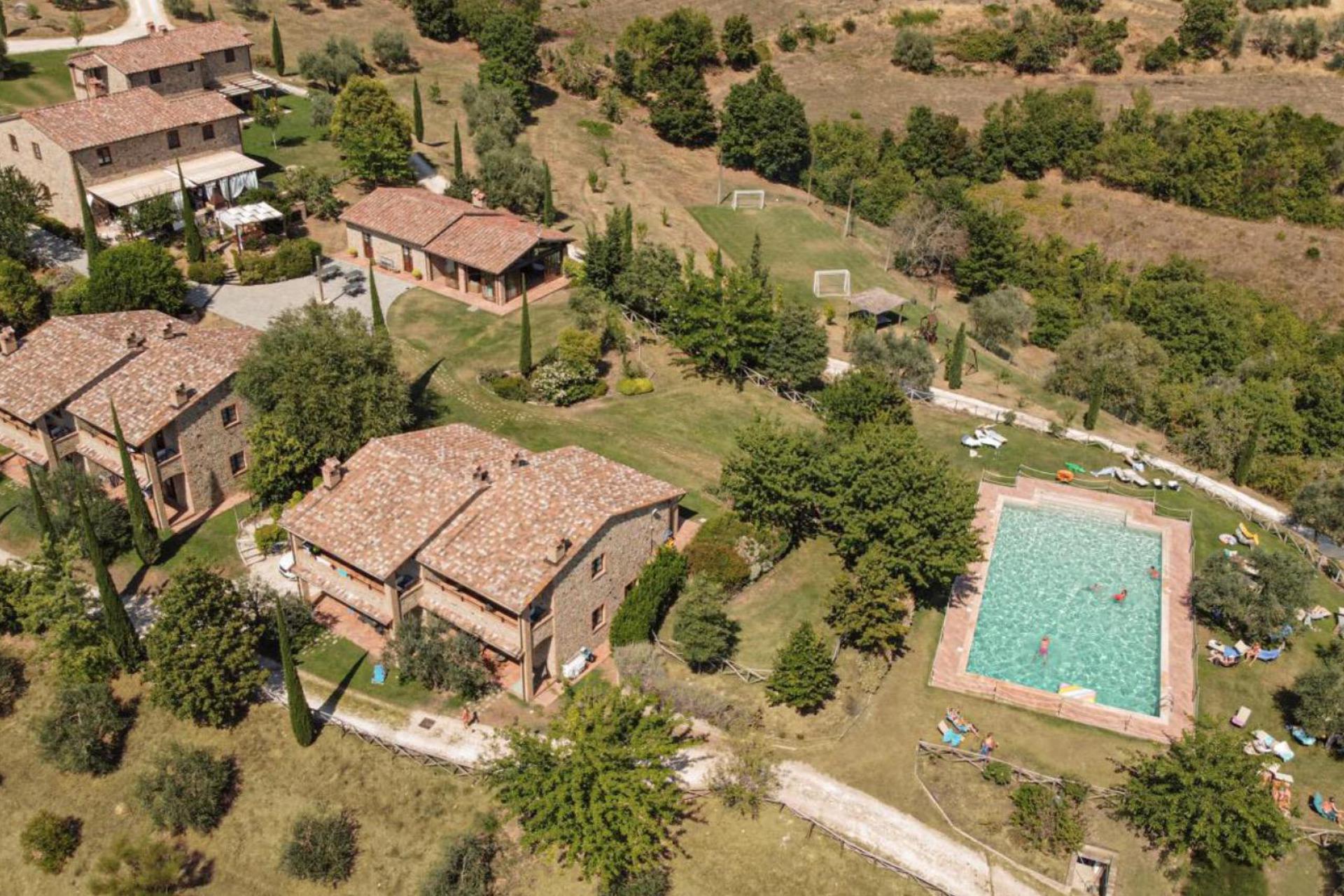 Agriturismo in der Nähe eines kleinen Dorfes zwischen Umbrien und der Toskana.