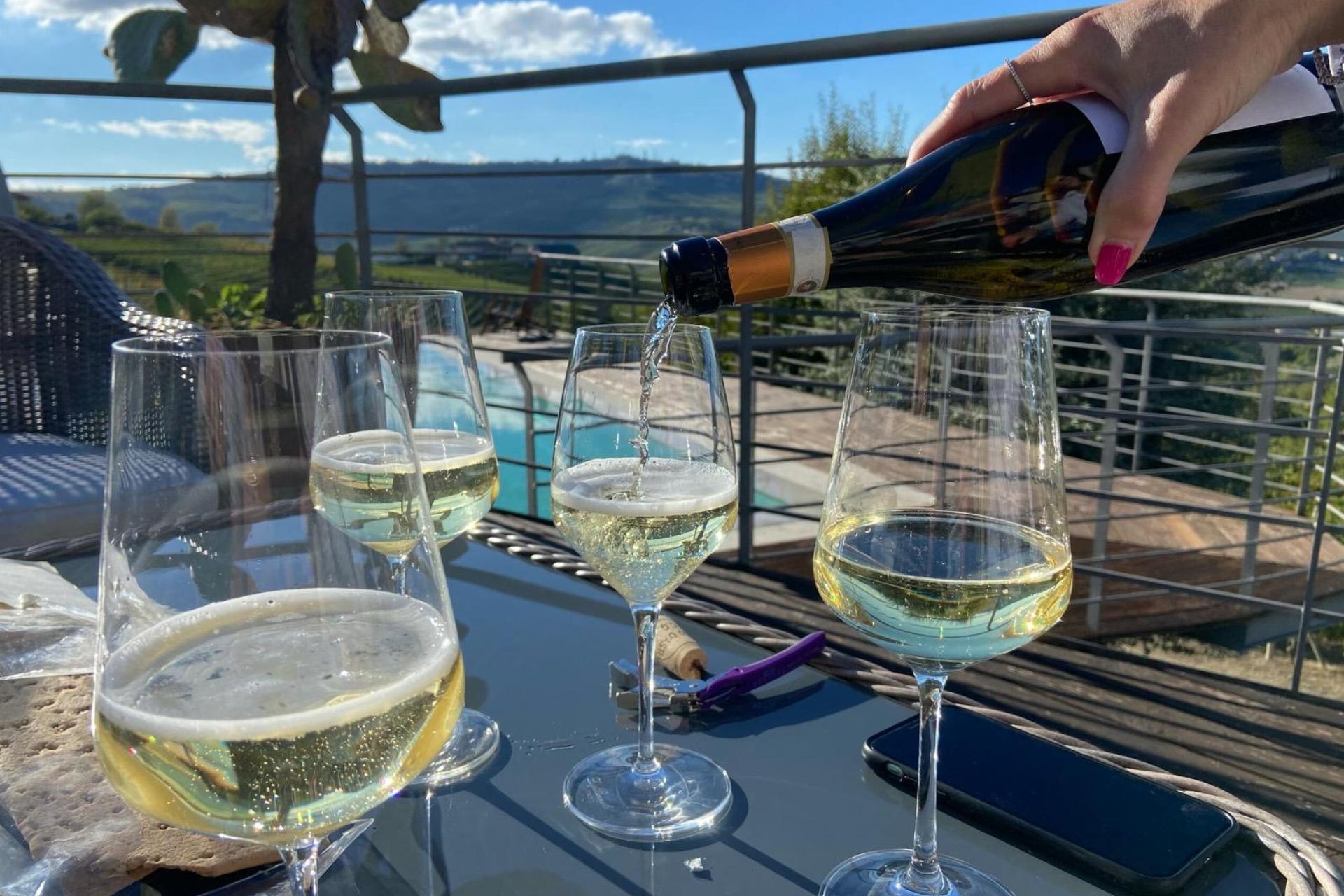 Agriturismo Piemont, in einem authentischen Dorf Agriturismo Piemont, in einem authentischen Dorf