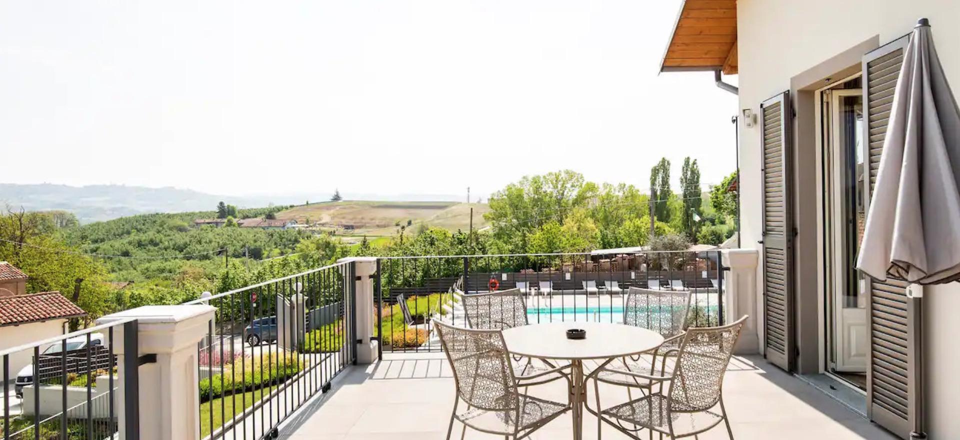 Agriturismo Piemont Ferienwohnungen mit Pool im Piemont