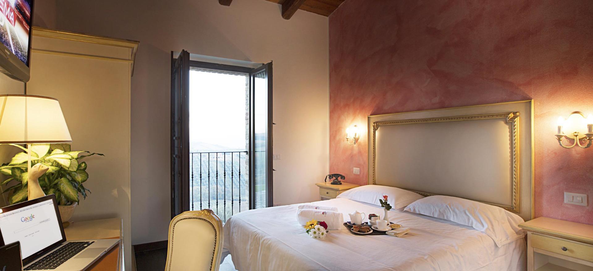 Agriturismo Marken Agriturismo Marken, romantisch und mit Restaurant