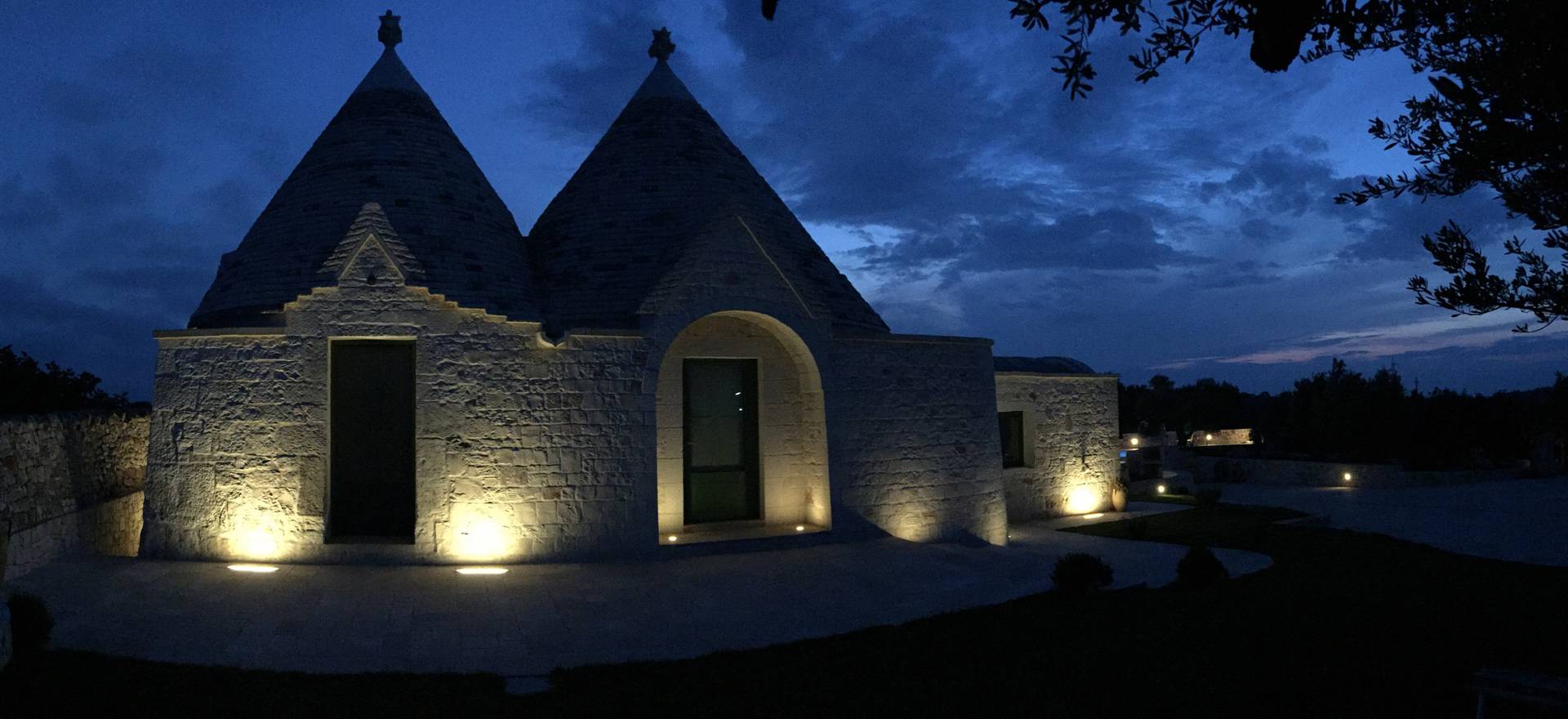 Agriturismo Apulien Trullo mit privatem Pool in Olivenhain