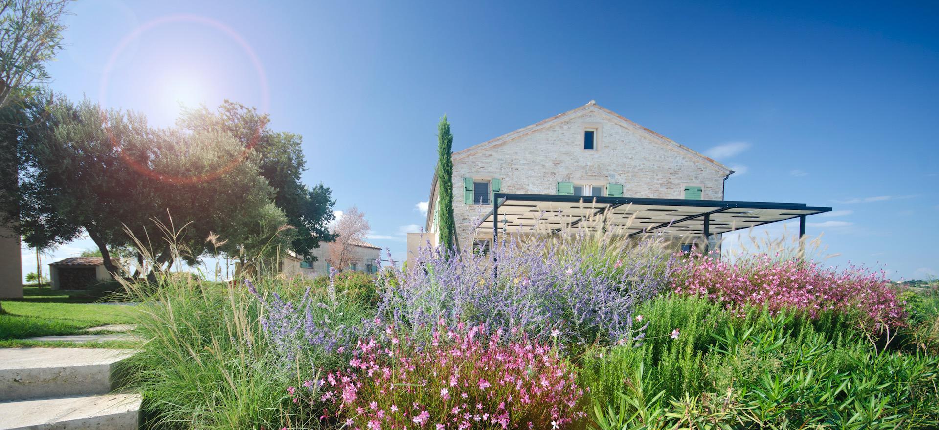 Agriturismo Marken Wunderschön gelegenes Landhaus mit Bistro